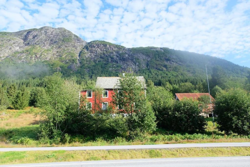 Apartment With Lake View In Jolster Årdal Exteriör bild